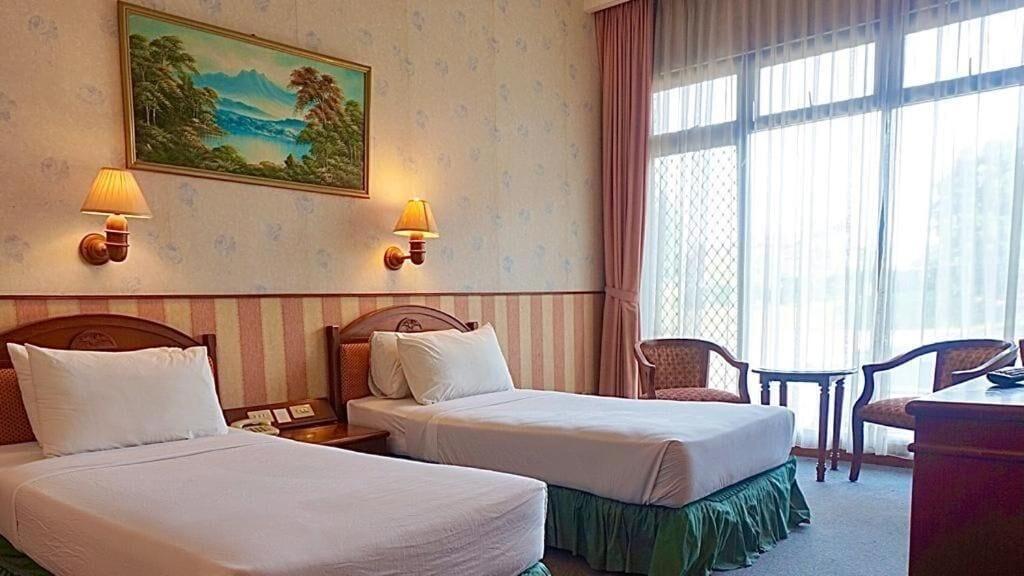 Yasmin Hotel Puncak Exteriér fotografie